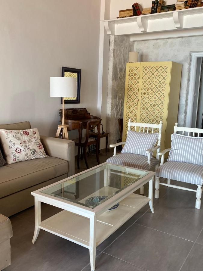Beachfront House Pythagorion Екстер'єр фото