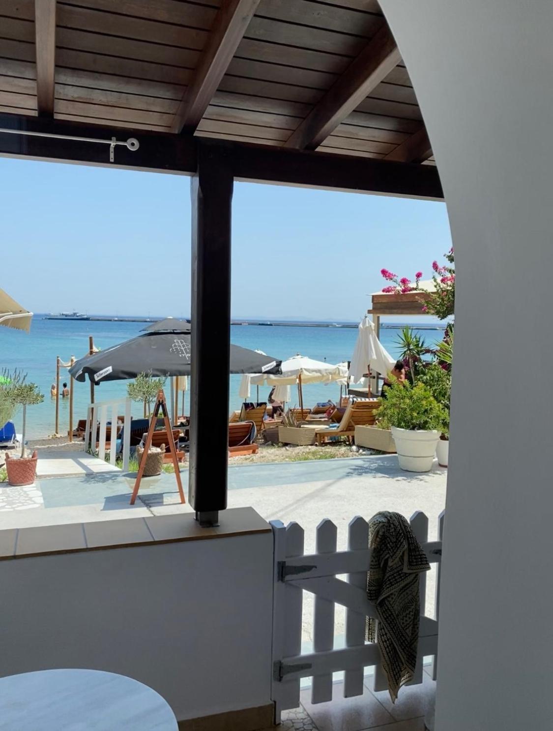 Beachfront House Pythagorion Екстер'єр фото